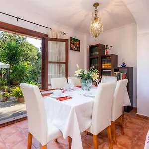 Na Forana Apartment